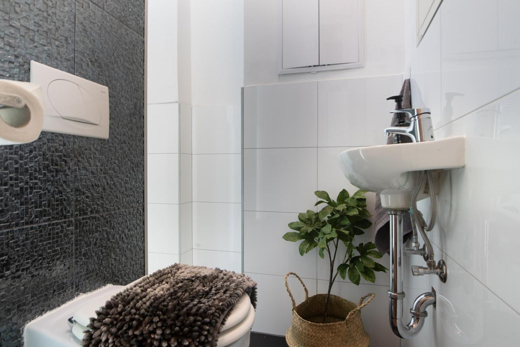 Chic Central 1Br Retreat Near New York Cafe With View Βουδαπέστη Εξωτερικό φωτογραφία